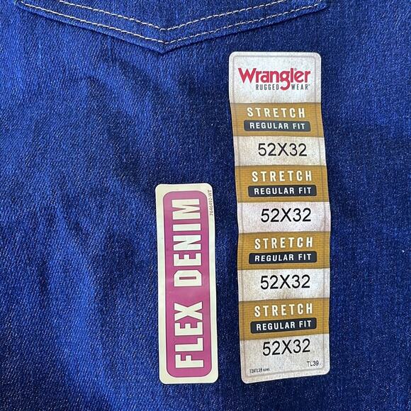 Wrangler Rugged Wear Regular Fit Jeans Dark Blue 52x32 - Picture 4 of 9